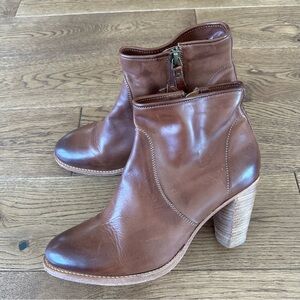 N.d.c. Made by Hand Brown Leather Booties Shoes Sz 8 Made In Portugal